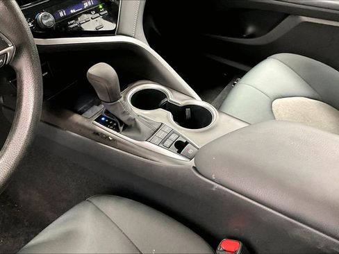 Used 2023 Toyota Camry LE FWD image 17
