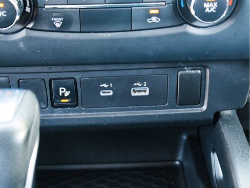Used 2022 Nissan Frontier S w/ Technology Package RWD image 18