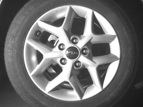 Used 2025 Kia Soul LX w/ LX Technology Package image 15