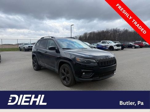 Used 2020 Jeep Cherokee Latitude Plus image 1