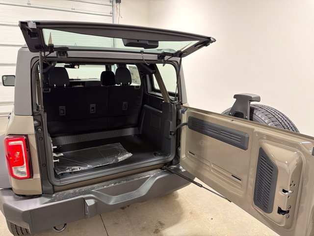 New 2026 Ford Bronco 4-Door AWD/4WD image 28