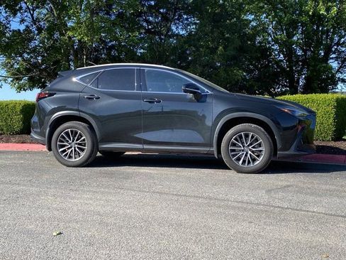 Used 2024 Lexus NX 350h AWD w/ Vision Package image 2