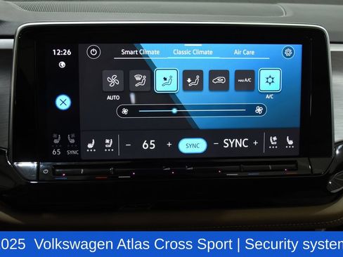 Used 2025 Volkswagen Atlas Cross Sport SE FWD image 21
