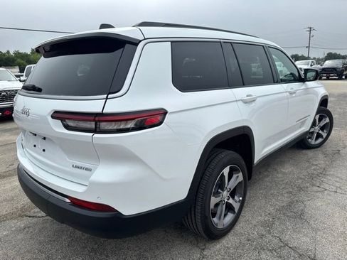 New 2026 Jeep Grand Cherokee L Limited AWD/4WD image 4