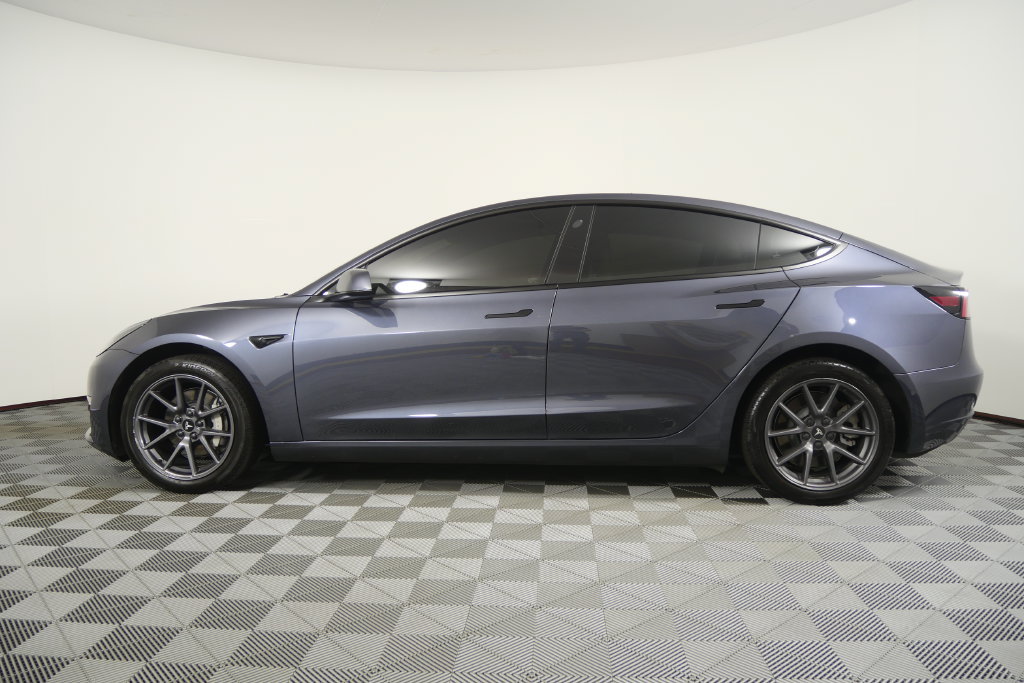 Used 2022 Tesla Model 3 RWD image 7