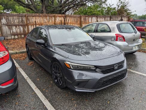 Used 2022 Honda Civic Sport image 5