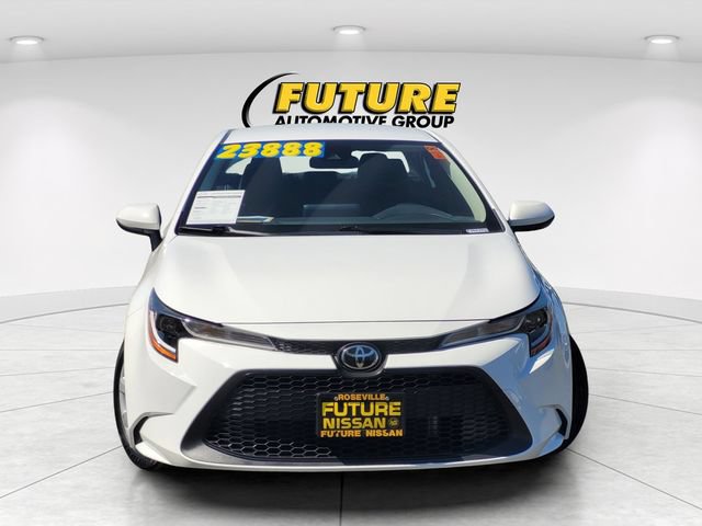 Used 2022 Toyota Corolla LE FWD image 2