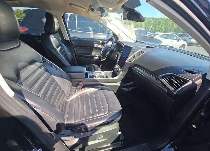 Used 2022 Ford Edge SEL AWD/4WD image 8