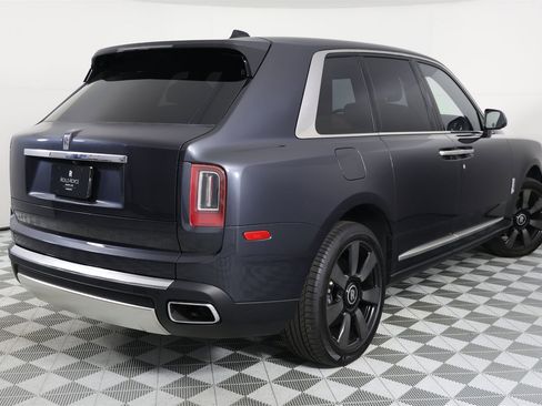 Certified 2024 Rolls-Royce Cullinan image 7