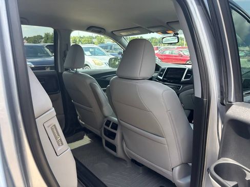 Used 2017 Honda Ridgeline RTL-T image 29