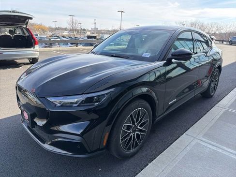 New 2026 Ford Mustang Mach-E Premium w/ Technology Package image 5