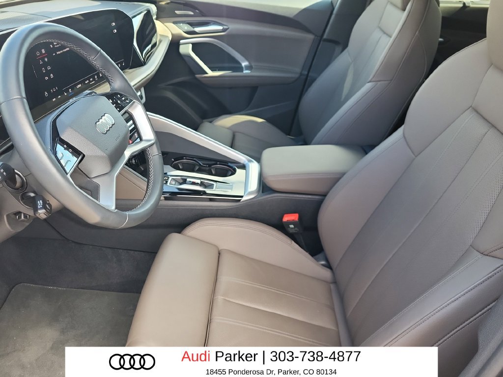 Used 2025 Audi Q5 Premium Plus w/ Premium Plus AWD/4WD image 7