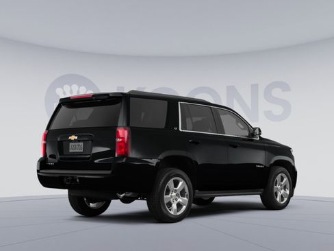 Used 2016 Chevrolet Tahoe LT w/ Luxury Package AWD/4WD image 4