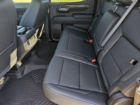 New 2026 Chevrolet Silverado 1500 LT Trail Boss w/ Safety Package image 27