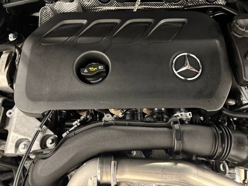 Certified 2024 Mercedes-Benz GLB 250 image 25