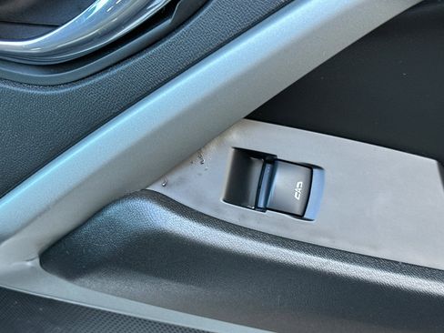 Used 2017 Chevrolet Camaro SS image 21