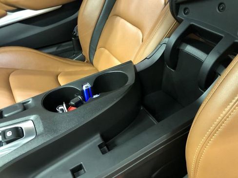 Used 2016 Chevrolet Camaro SS image 28