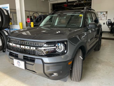 New 2026 Ford Bronco Sport Outer Banks AWD/4WD image 4