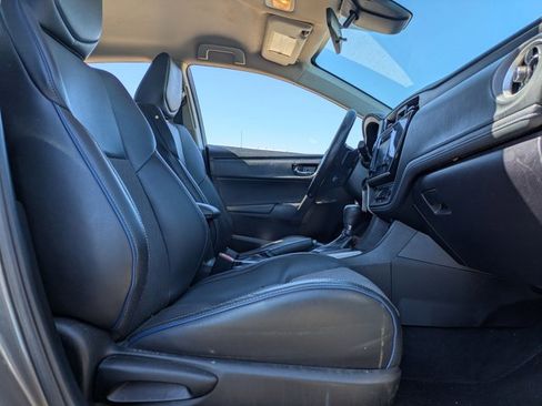 Used 2018 Toyota Corolla SE image 9