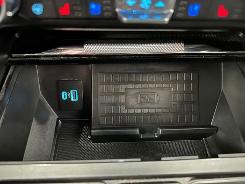 Used 2022 Ford F150 Platinum w/ Equipment Group 701A High image 20