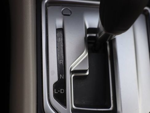 Used 2021 Subaru Forester Premium AWD/4WD image 37