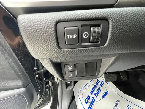 Used 2019 Honda Accord EX image 12