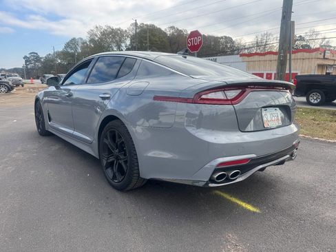 Used 2018 Kia Stinger image 3