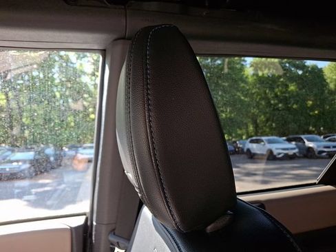 Used 2024 Ford Bronco Wildtrak AWD/4WD image 17