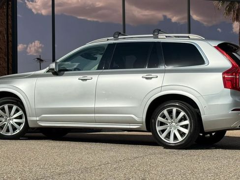 Used 2017 Volvo XC90 T6 Momentum AWD/4WD image 6