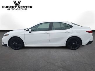 Used 2026 Toyota Camry SE FWD video 1