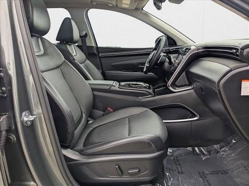 Used 2024 Hyundai Tucson Limited image 23