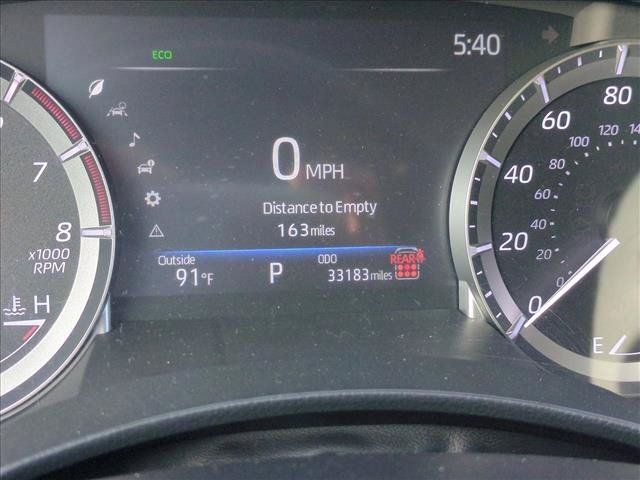 Used 2025 Toyota Highlander LE FWD image 11