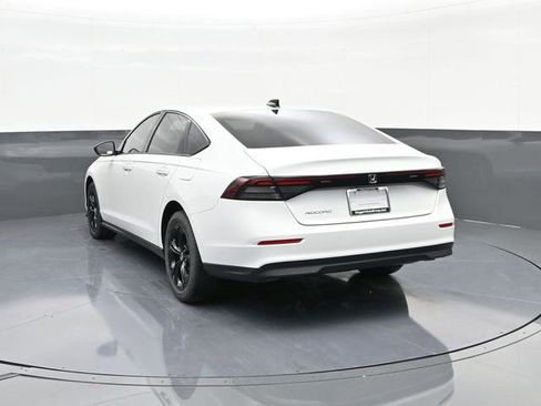 New 2025 Honda Accord SE image 8