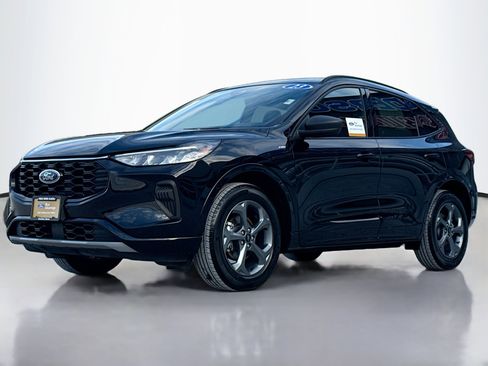 Certified 2023 Ford Escape ST-Line w/ Tech Pack #1 image 12