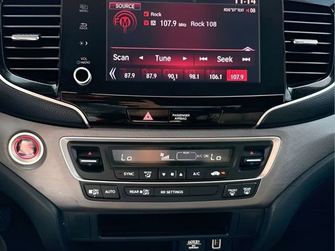 Used 2021 Honda Ridgeline Sport image 30