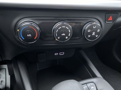 Used 2024 Chevrolet Trax LS w/ Driver Confidence Package image 23