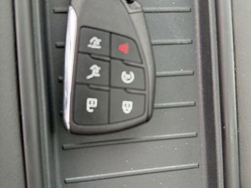 Used 2024 Chevrolet Tahoe Z71 w/ Luxury Package AWD/4WD image 28