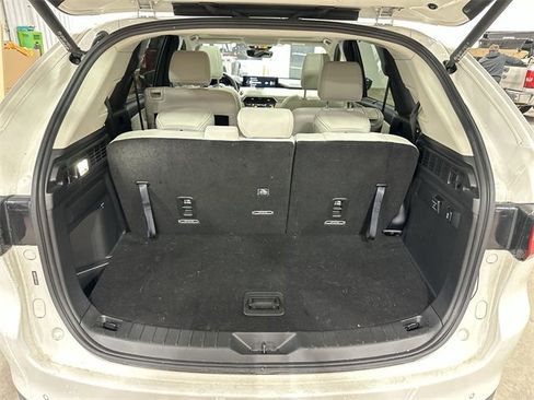 Certified 2024 MAZDA CX-90 3.3 Turbo w/ Premium Plus Pkg image 25