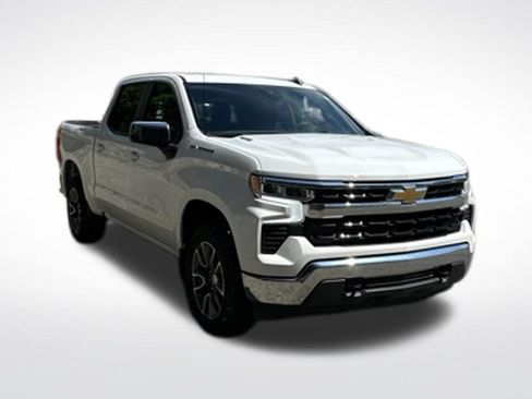 Used 2024 Chevrolet Silverado 1500 LT AWD/4WD image 5