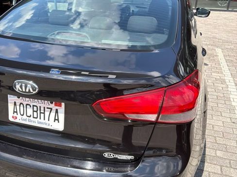 Used 2018 Kia Forte LX FWD image 11