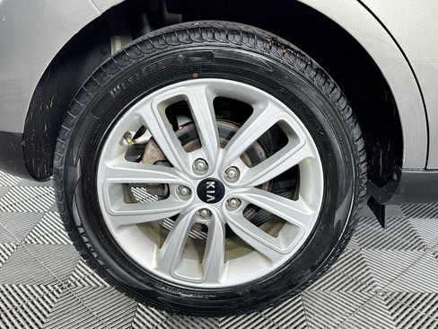 Used 2019 Kia Soul + image 31