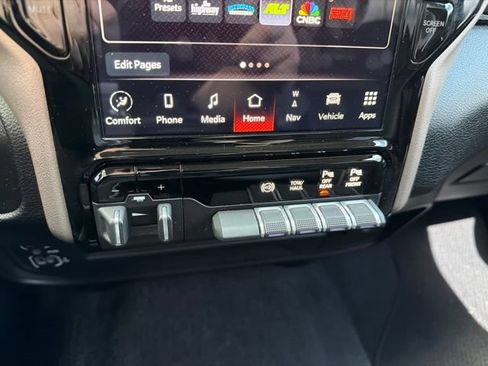 Used 2024 RAM 2500 Laramie AWD/4WD image 21