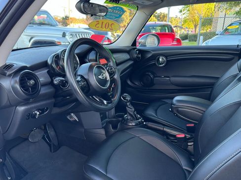Used 2015 MINI Cooper 2-Door Hardtop image 20