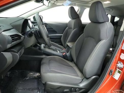 Used 2025 Subaru Crosstrek 2.5i Premium AWD/4WD image 26