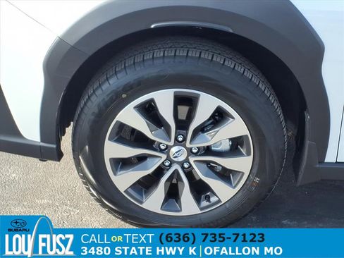 Certified 2025 Subaru Outback Limited image 30