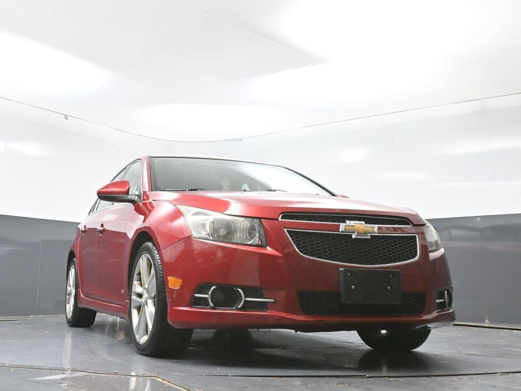 Used 2014 Chevrolet Cruze LTZ w/ Sun, Sound and Sport Package FWD image 25