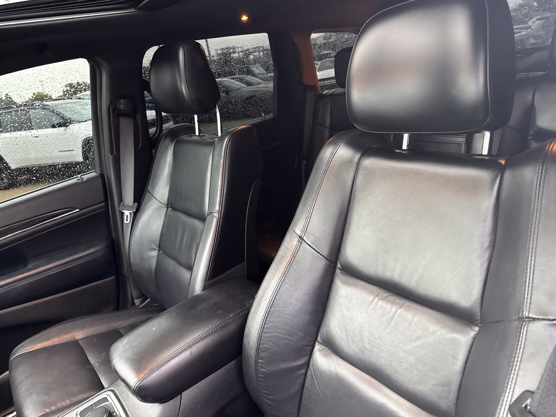 Used 2021 Jeep Grand Cherokee Limited w/ Premium Lighting Group AWD/4WD image 11