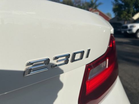 Used 2017 BMW 230i Coupe image 9