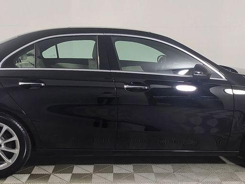 Used 2019 Mercedes-Benz A 220 image 9