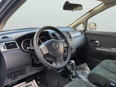 Used 2012 Nissan Versa 1.8 S w/ Plus Pkg FWD image 10